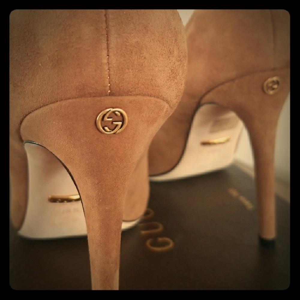 Gucci cocoa brown suede heels shoes size 9.5